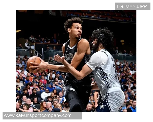 开拓者掌握杯赛主动权战胜马刺即可晋级淘汰赛