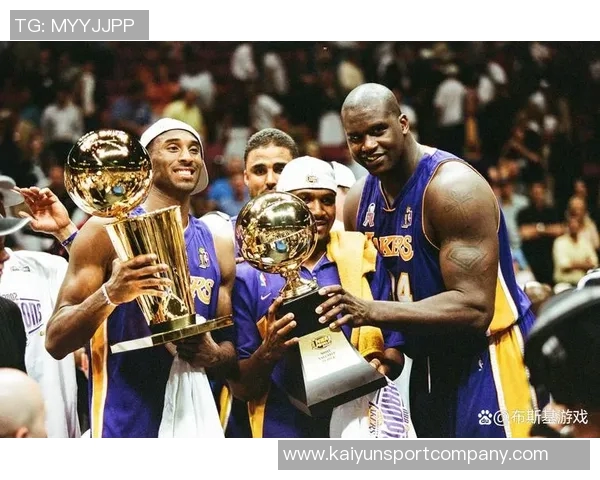 肯扬马丁回忆若篮网引进真正中锋对抗奥尼尔或能夺得多次冠军 肯扬马丁回忆若篮网引进真正中锋对抗奥尼尔或能夺得多次冠军