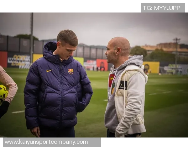 伊涅斯塔谈亚马尔言论称比赛更重要期待未来重返巴萨