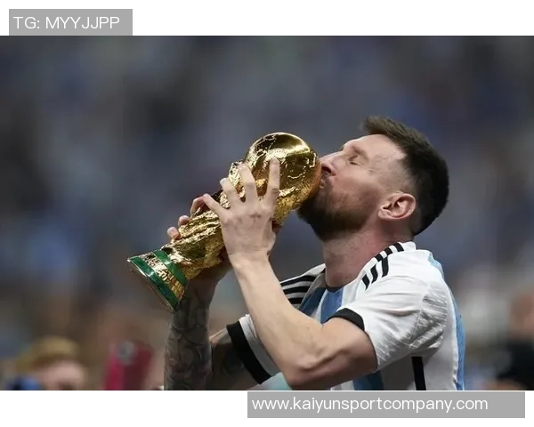 梅西身披10号球衣进球800次的传奇之路与辉煌成就解析 梅西身披10号球衣进球800次的传奇之路与辉煌成就解析