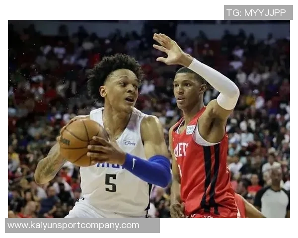 文班表现惊艳砍下17分7篮板隔扣对手并限制切特发挥至极限 文班表现惊艳砍下17分7篮板隔扣对手并限制切特发挥至极限